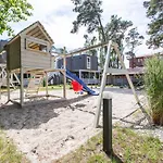 Przy Plazy Z Basenem Z Podgrzewana Woda I Mini - Osrodek Kolonijno-wczasowy Mewa * Niechorze