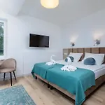 Resort Przy Plazy Z Basenem Z Podgrzewana Woda I Mini - Osrodek Kolonijno-wczasowy Mewa *