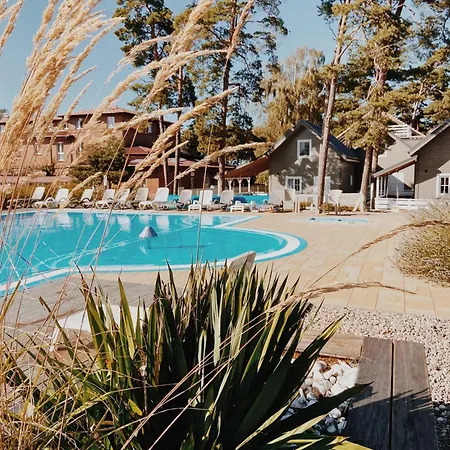 Rezort Przy Plazy Z Basenem Z Podgrzewana Woda I Mini - Osrodek Kolonijno-wczasowy Mewa *