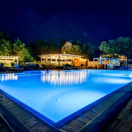 Przy Plazy Z Basenem Z Podgrzewana Woda I Mini - Osrodek Kolonijno-wczasowy Mewa *