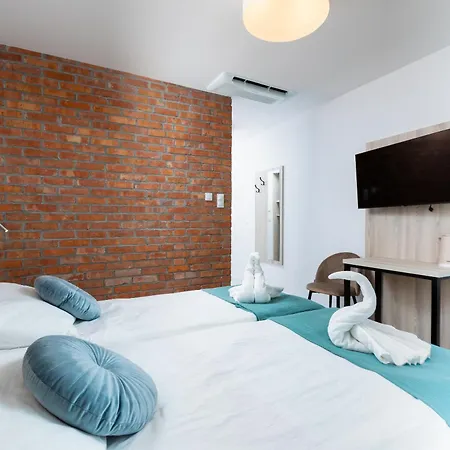 Przy Plazy Z Basenem Z Podgrzewana Woda I Mini - Osrodek Kolonijno-wczasowy Mewa Niechorze