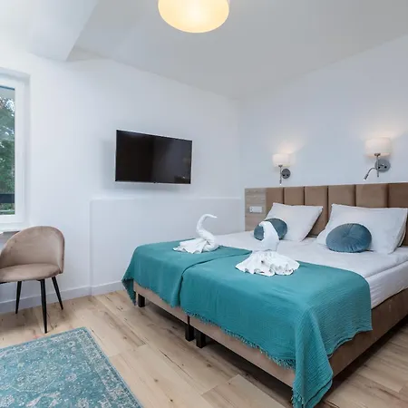 Rezort Przy Plazy Z Basenem Z Podgrzewana Woda I Mini - Osrodek Kolonijno-wczasowy Mewa *