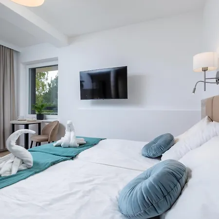 Przy Plazy Z Basenem Z Podgrzewana Woda I Mini - Osrodek Kolonijno-wczasowy Mewa * Niechorze