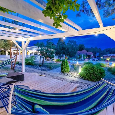 Przy Plazy Z Basenem Z Podgrzewana Woda I Mini - Osrodek Kolonijno-wczasowy Mewa Rezort Niechorze