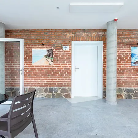 Przy Plazy Z Basenem Z Podgrzewana Woda I Mini - Osrodek Kolonijno-wczasowy Mewa Rezort Niechorze