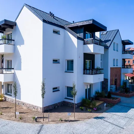 Przy Plazy Z Basenem Z Podgrzewana Woda I Mini - Osrodek Kolonijno-wczasowy Mewa Rezort