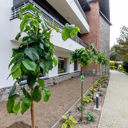 Rezort Przy Plazy Z Basenem Z Podgrzewana Woda I Mini - Osrodek Kolonijno-wczasowy Mewa Niechorze