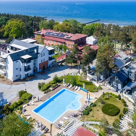 Przy Plazy Z Basenem Z Podgrzewana Woda I Mini - Osrodek Kolonijno-wczasowy Mewa Niechorze