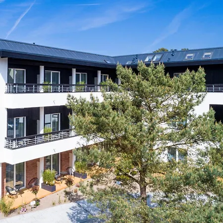 Przy Plazy Z Basenem Z Podgrzewana Woda I Mini - Osrodek Kolonijno-wczasowy Mewa Resort
