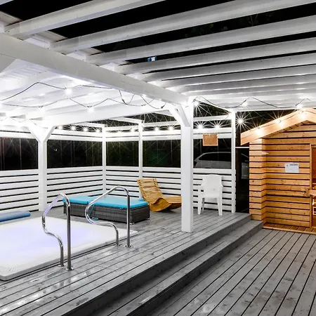 Resort Przy Plazy Z Basenem Z Podgrzewana Woda I Mini - Osrodek Kolonijno-wczasowy Mewa